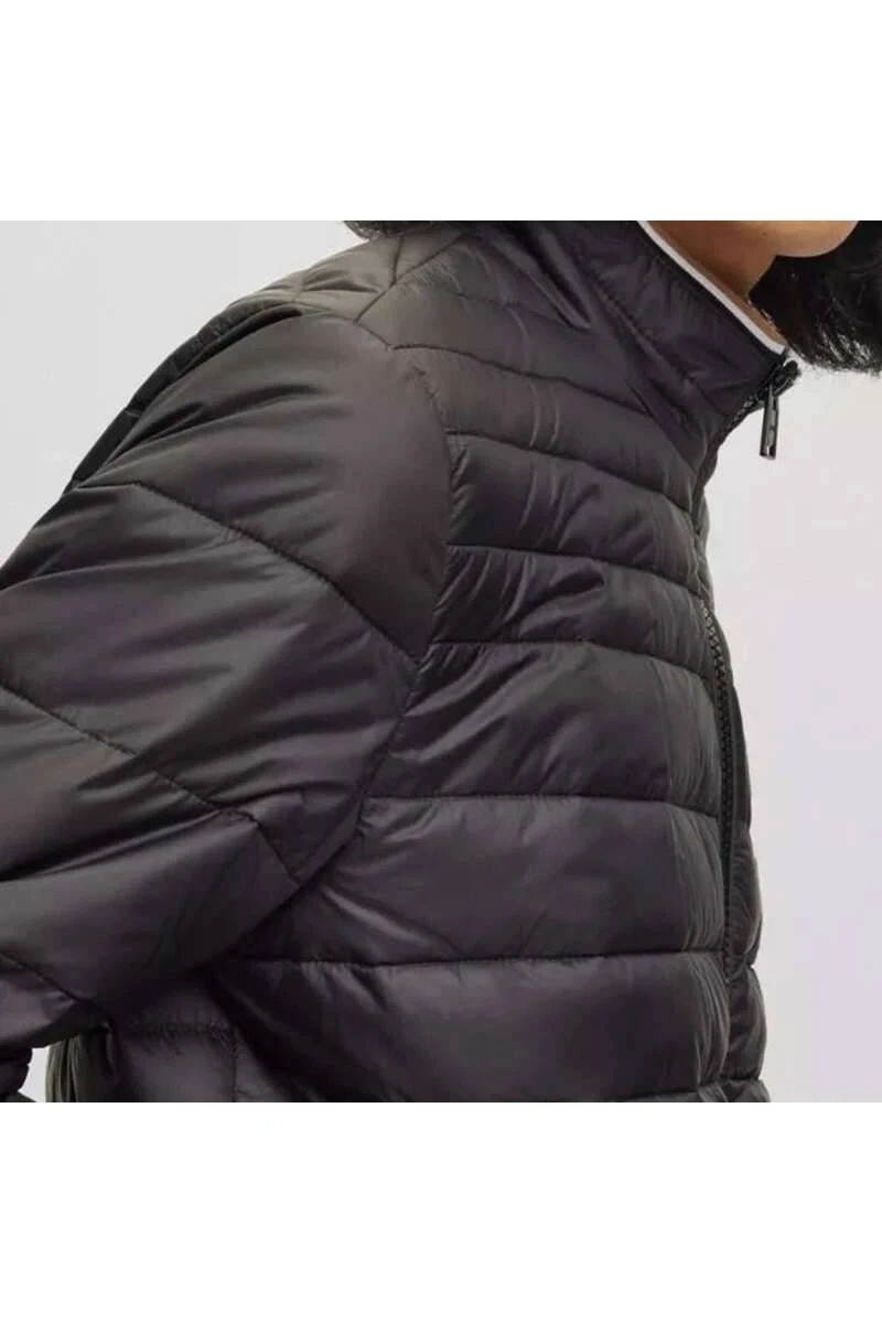 Hugo Boss BOSS Regular Fit Herren Steppjacke Schwarz 4 Hugo Boss BOSS Regular Fit Herren Steppjacke Schwarz – Bild 2