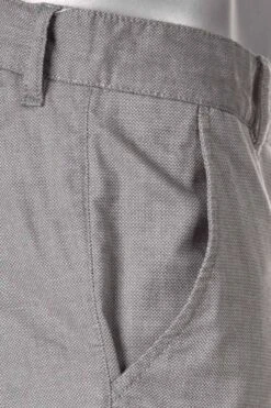 Titelseite -Pullover Geschäft 5987 1918 615 2 800 1200x1200