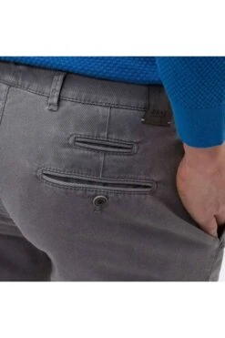 Brax Hi-FLEX Slim Fit Herren Chino Graphit,Strukturiert 11 Brax Hi-FLEX Slim Fit Herren Chino Graphit,Strukturiert -Pullover Geschäft 851204 7882020 06 3 800 1200x1200