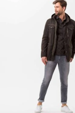 Brax Normal Fit Herren Parka Grün 9 Brax Normal Fit Herren Parka Grün -Pullover Geschäft 941057 75041900 32 3 800 1200x1200