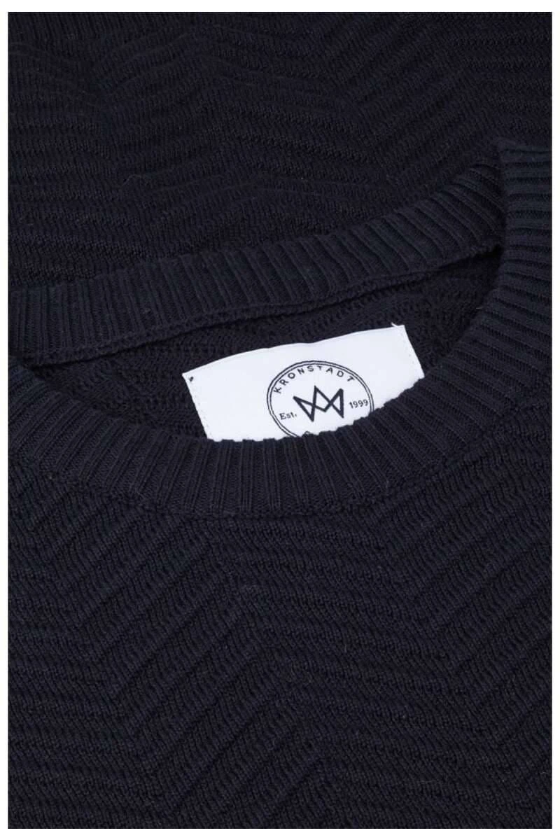 Kronstadt Carlo Fitted BodySweatshirt Rundhals Marine 5 Kronstadt Carlo Fitted BodySweatshirt Rundhals Marine – Bild 3